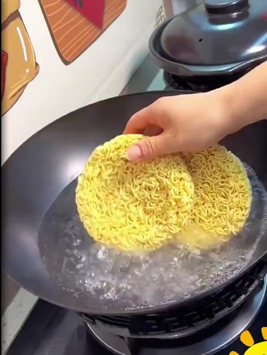 孩子的早餐既要简单又要好吃这个铁棍山药方便面你一定要试试
