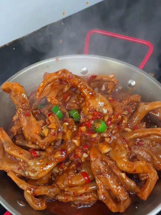 鸭掌这样做味道绝了