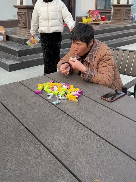 #春季开播焕新季#姐妹们,就这个这个童年回忆绿豆糕俺婆婆快给我吃完了