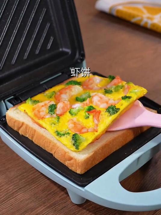 三明治早餐机，不花钱也能吃早餐？高低我也要试试