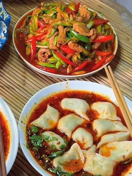 一口荠菜水饺下肚是真正迎接夏天，你有多久没吃过荠菜水饺了