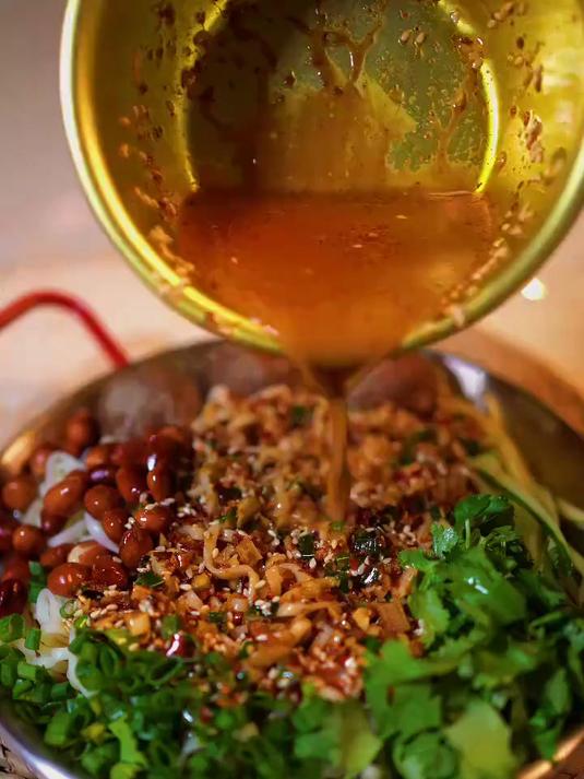 怎么让方便面不方便,那就试试麻酱拌面