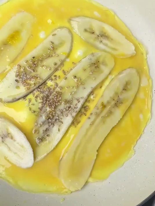 健康早餐不重样，香蕉鸡蛋饼简单易做