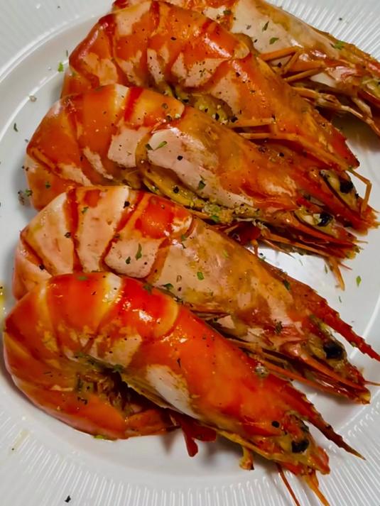 虾汤煮面！超大黑虎虾让面鲜翻倍