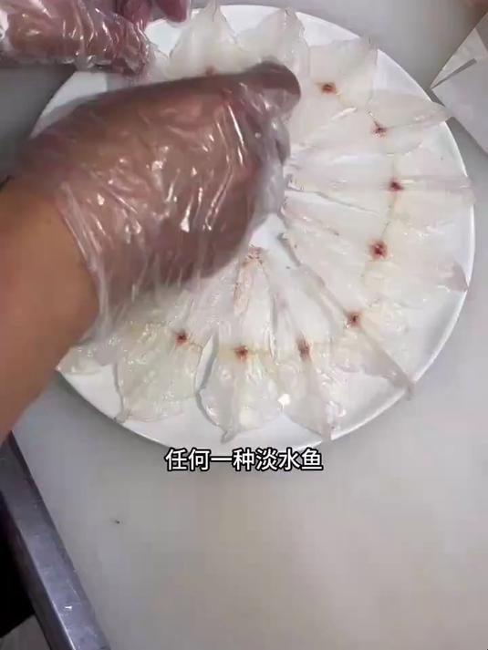 什么鱼用做鱼生算顶级河鲜刺身_今天盘条特级青竹给朋友商务宴请