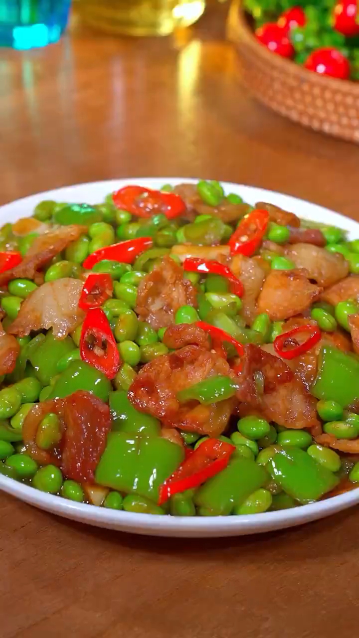 这样做的毛豆米炒肉,适合喝什么酒?