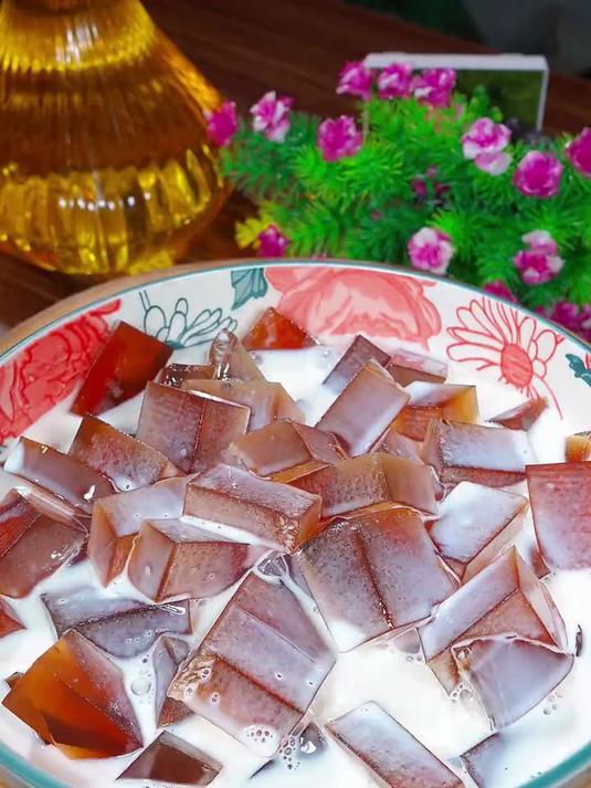 罗汉果菊花糕做法 夏天天气炎热 口干舌燥