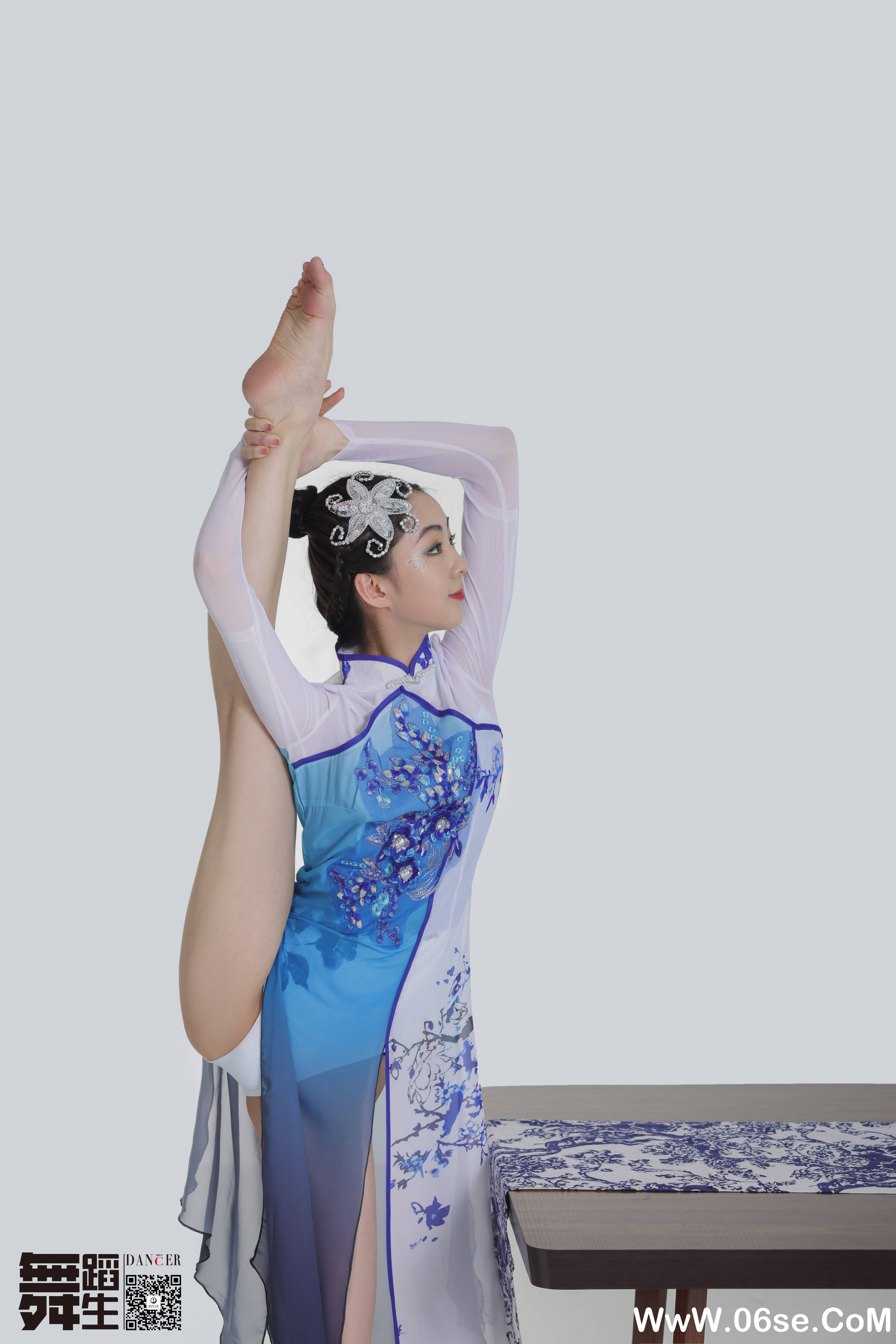 图片[34]-[GALLI嘉丽]舞蹈生日记 104 – 青花瓷 韩玉彤[43P397M]-六色网