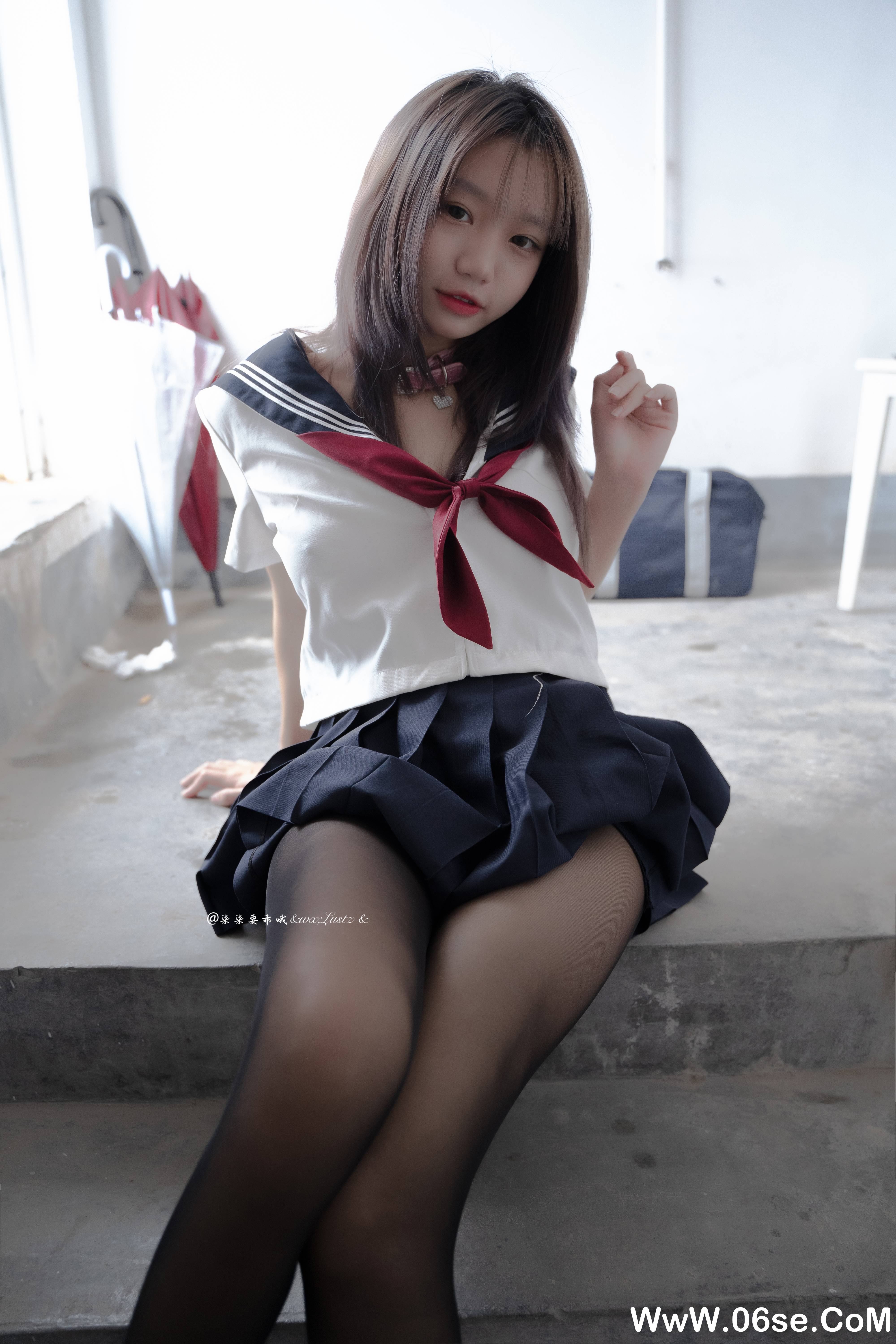 图片[59]-柒柒要乖哦 NO.006 — 天台学姐[80P+1V926M]-六色网