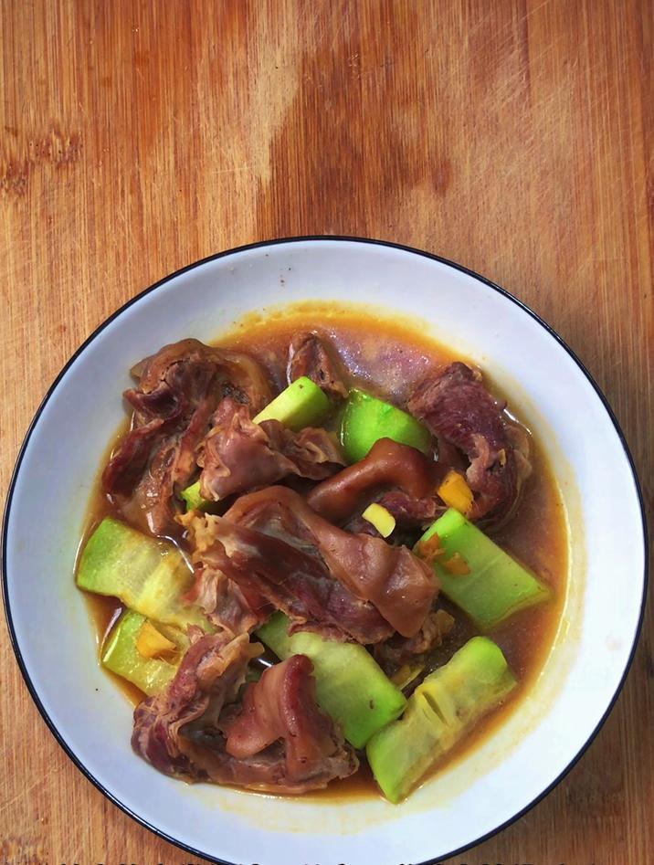羊肉的家常做法,分享一道羊肉炖佛手瓜