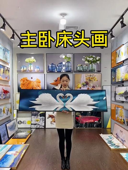 卧室颜值天花板!床头装饰画一键点亮空间,氛围感直接拉满超惊艳