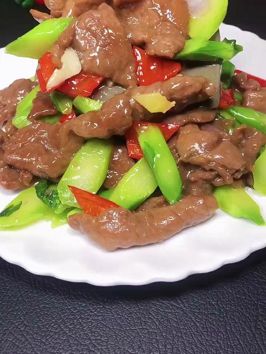 粤菜芥兰炒牛肉,为啥那么好吃吗?窍门都在这