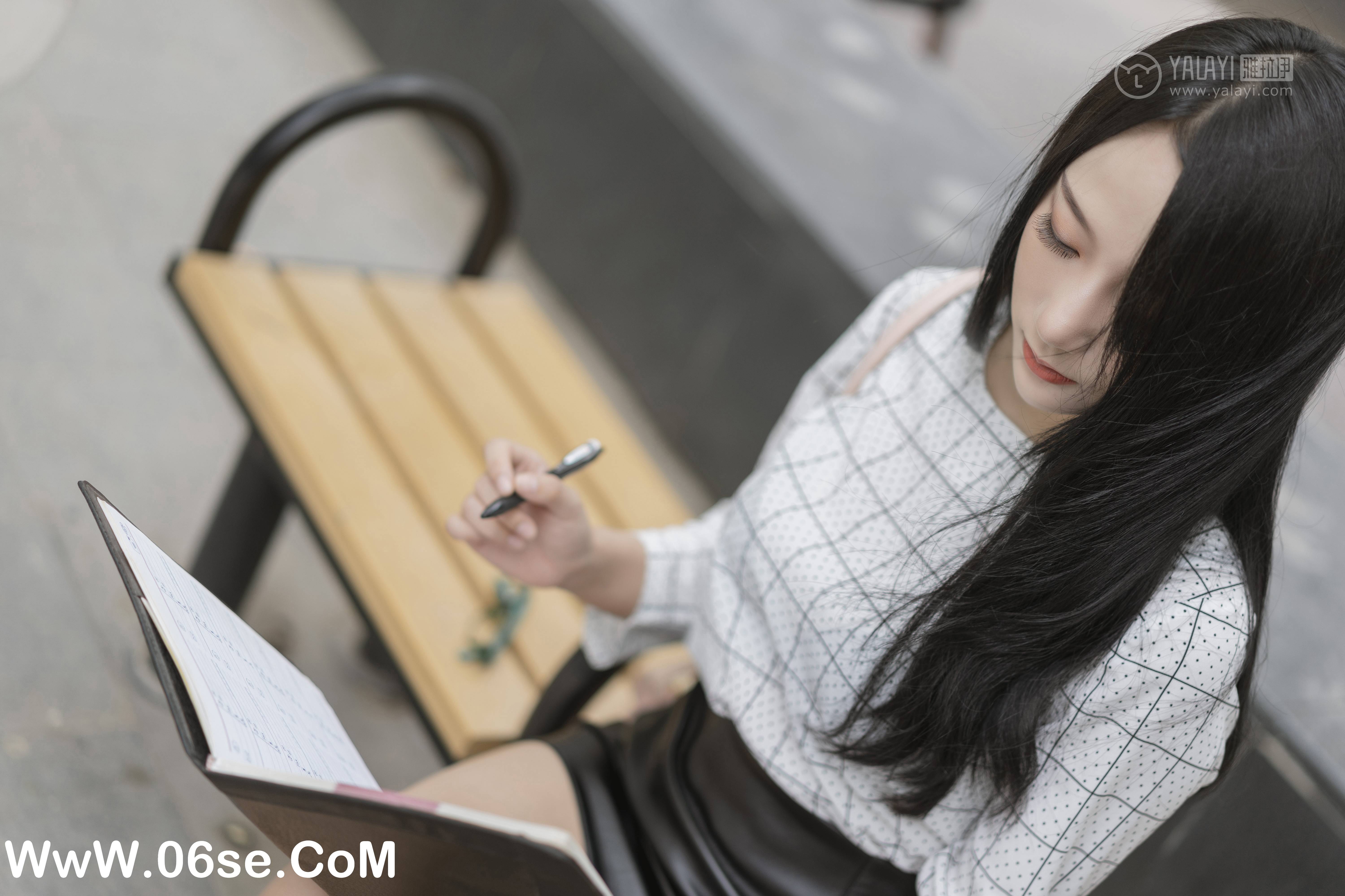 图片[10]-[YALAYI雅拉伊] No.322 女白领的私生活1 何嘉颖-六色网