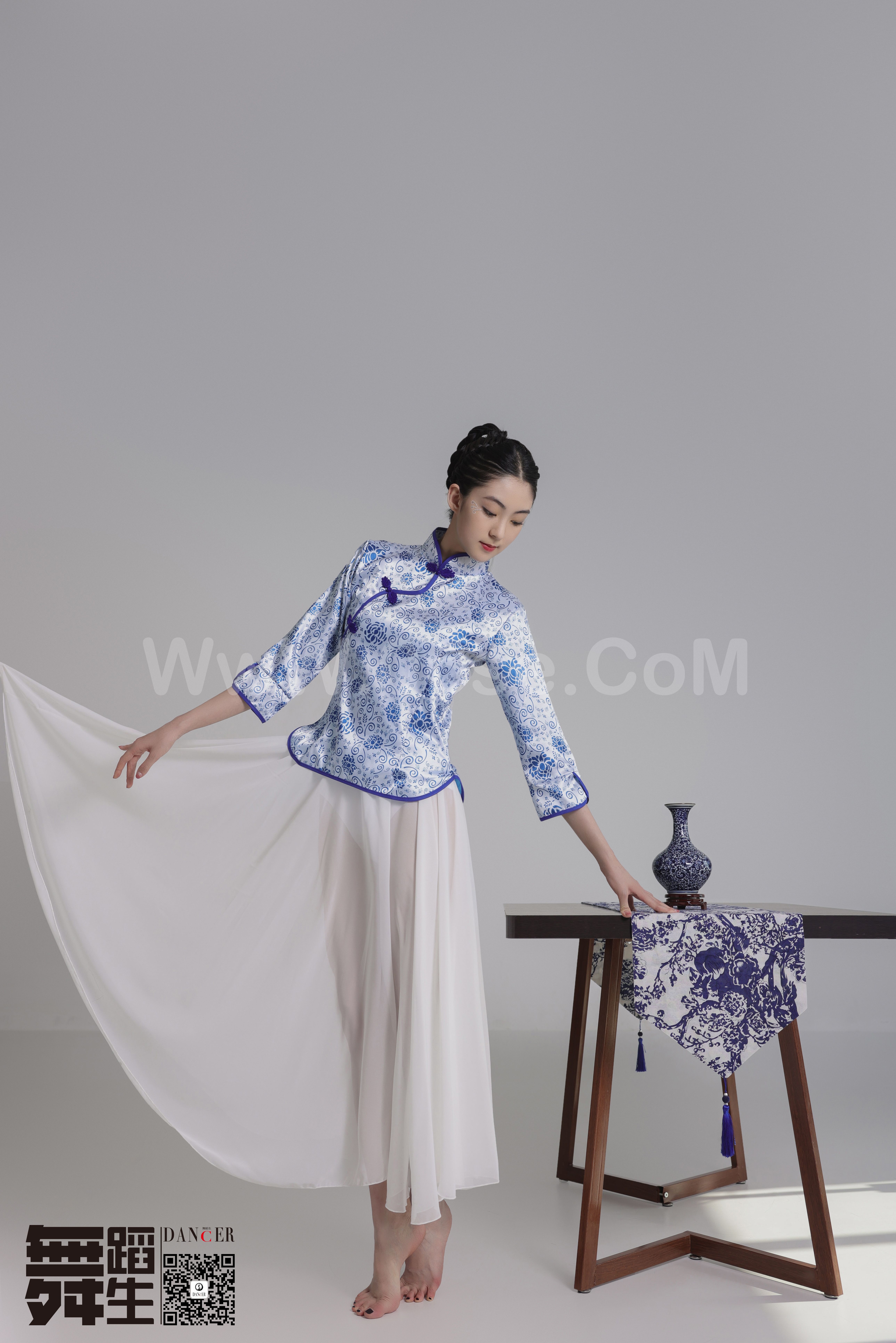 图片[12]-[GALLI嘉丽]舞蹈生日记 104 – 青花瓷 韩玉彤[43P／397MB]-六色网