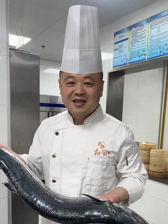 马鲛鱼烧咸菜 汤汁浓郁又鲜嫩#优质视频激励计划第三期#