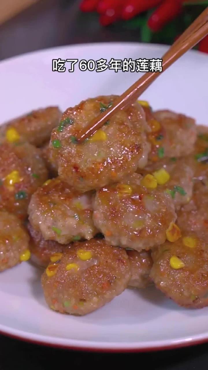 这样做的香煎莲藕肉饼,外香里嫩,Q弹有嚼劲,做法简单