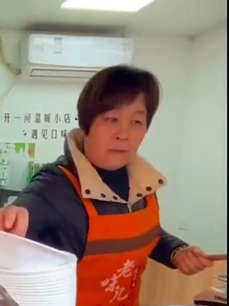 #AI中国年我的春节故事#6r瘦肉丸分量好足!在杭州也能吃到正宗的温州瘦肉丸!