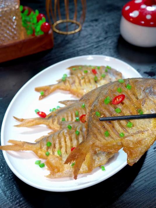 以后鲳鱼买回来不要总是红烧清蒸了