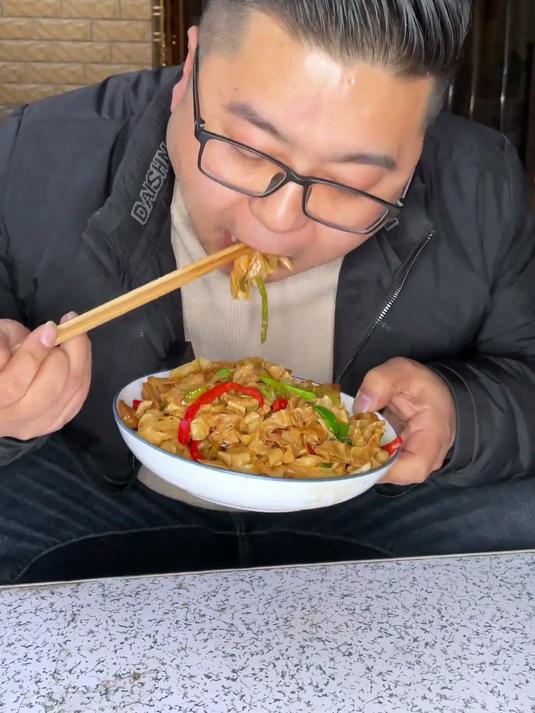 新到干豆皮丝，口感韧，包饺子调馅也合适