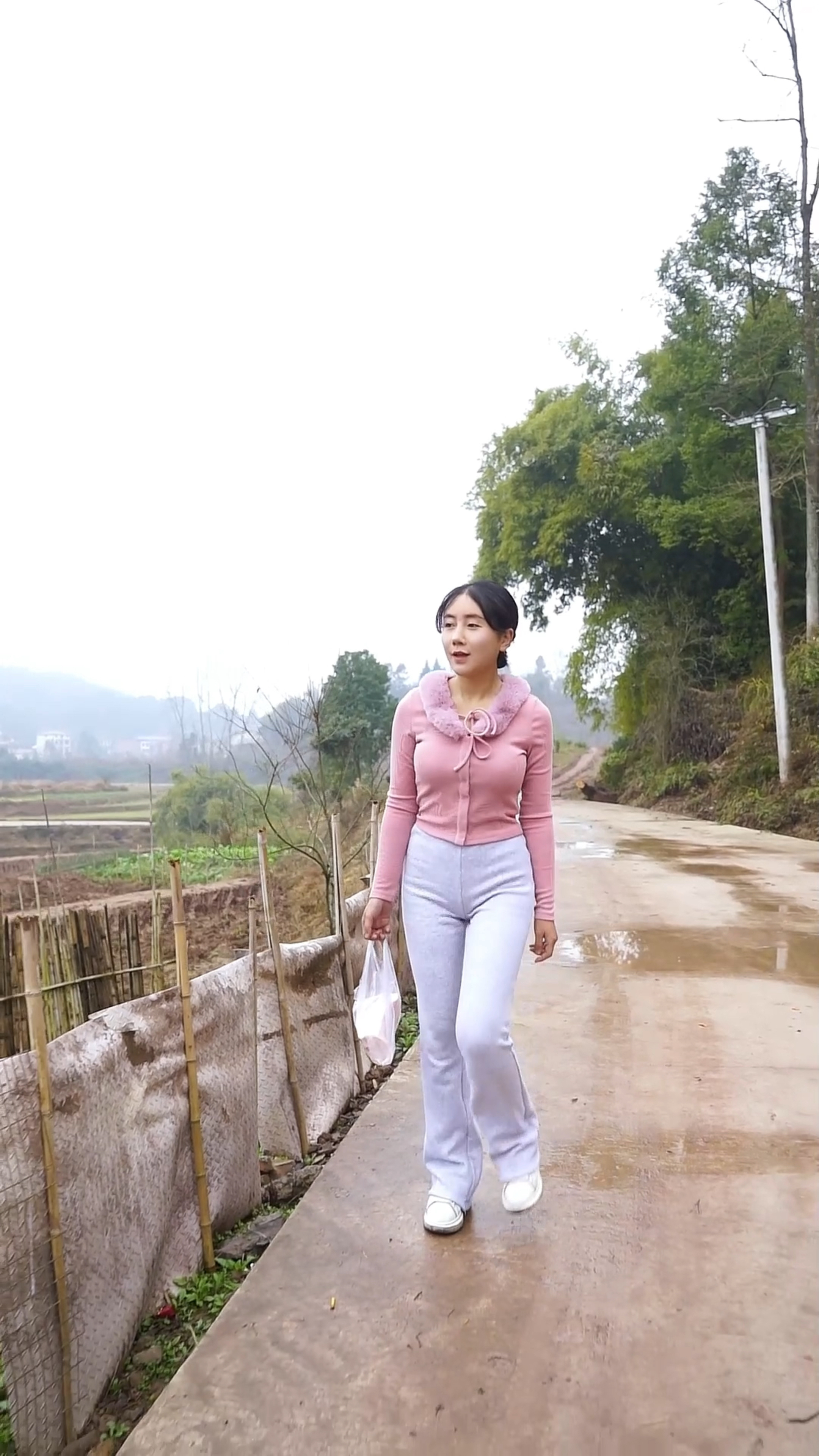 四川老咸菜炒回锅肉,有没有勾起你儿时的回忆?太费米饭了。