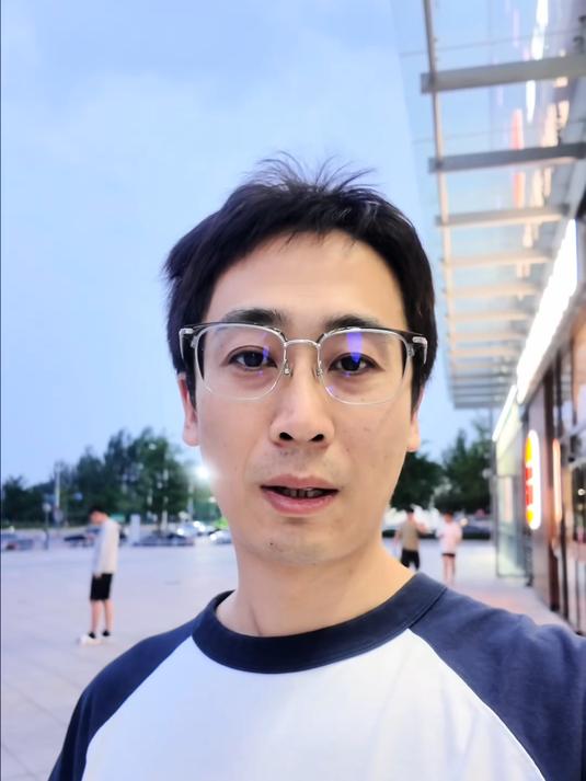包车9小时，老板凑整给转了三千，逛野生动物园吃南门涮肉