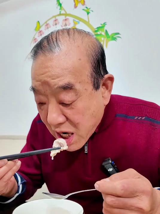 给大家做一道家庭版「山药炖羊肉」