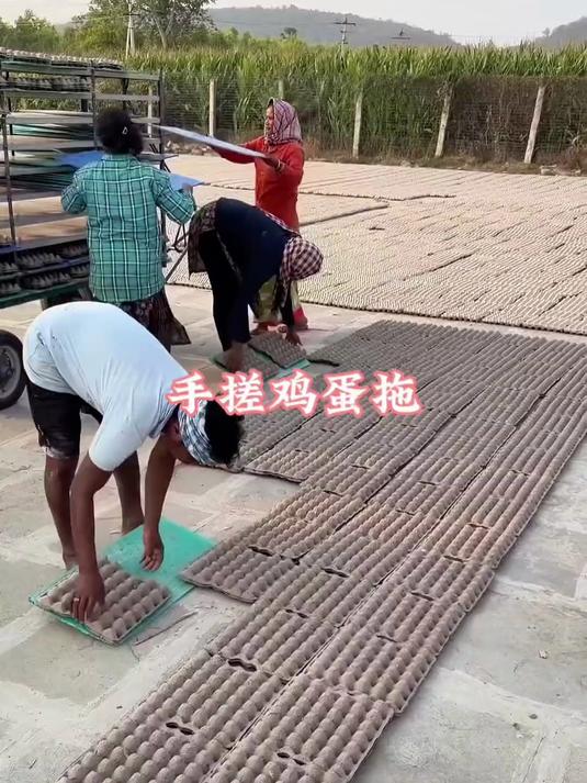 师傅竟然手搓鸡蛋托盘！