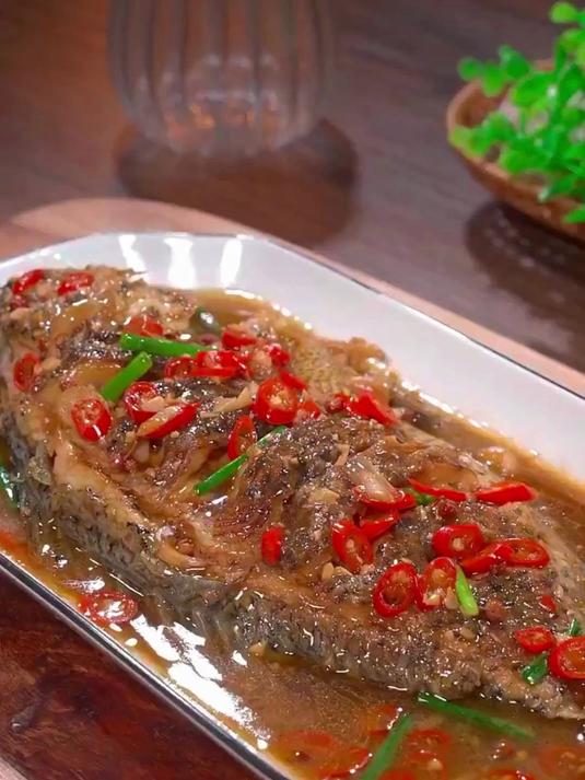 家里来客你就做这道红烧鱼，鲜美入味，越吃越想吃，点赞收藏关注