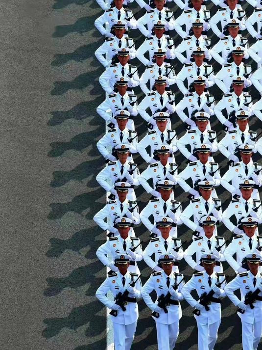 9.3大阅兵超燃高清壁纸来喽,出场即震撼,亮相既精彩!