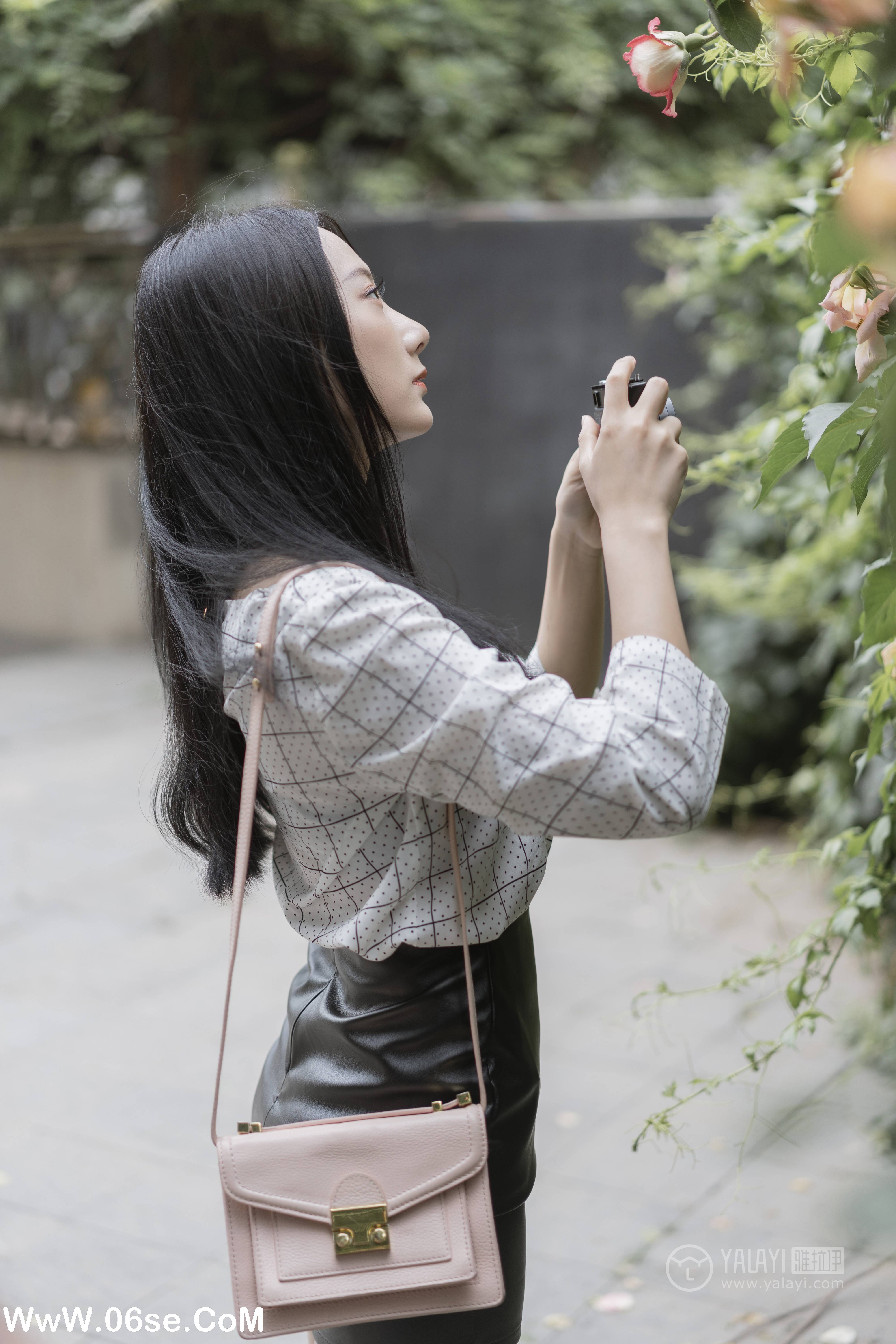 图片[42]-[YALAYI雅拉伊] No.322 女白领的私生活1 何嘉颖-六色网