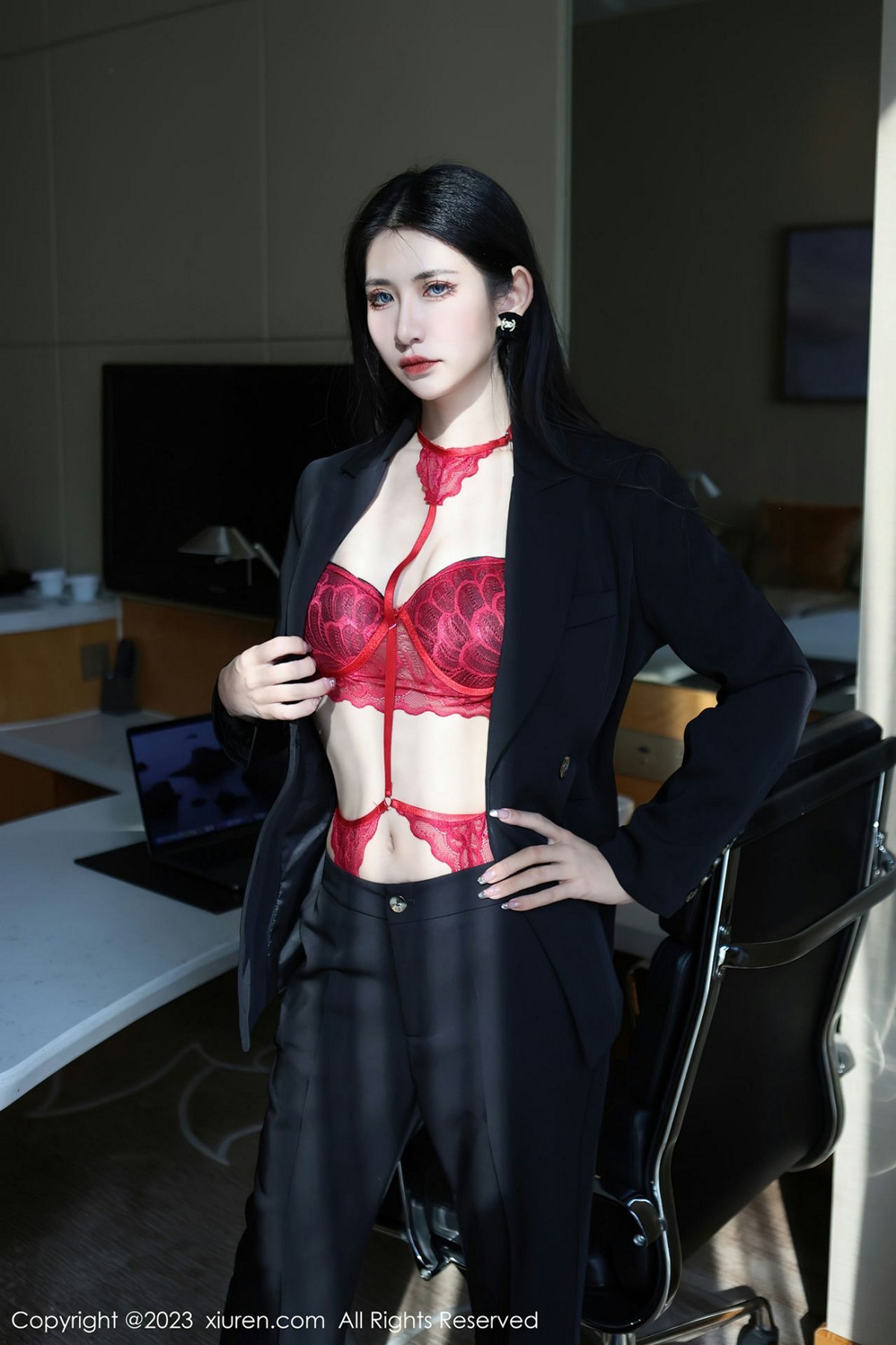 图片[36]-【XiuRen秀人網】2023.03.13 Vol.6402 依娜Yina【112P】-六色网