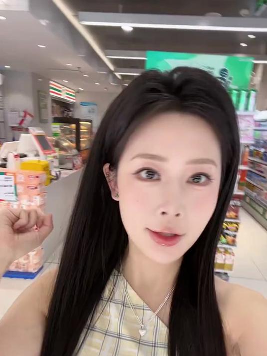 巧克力脑袋申请出战!冰淇淋测评我先来