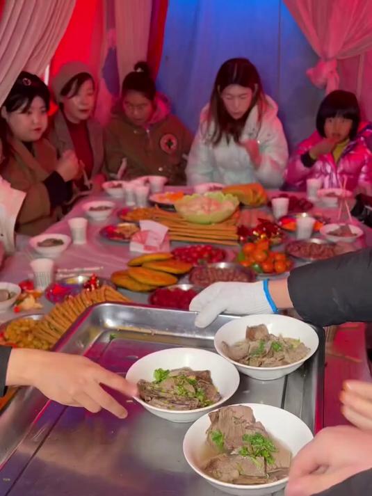 爱她,就给她在宁夏农村盖三间新房子吧