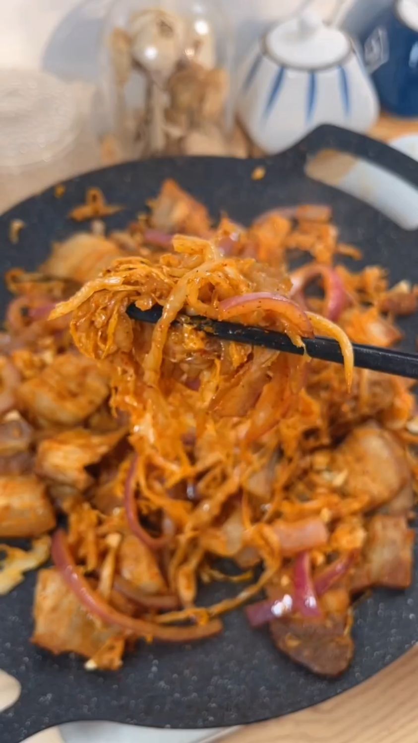 简单又好学的酸菜烤五花肉