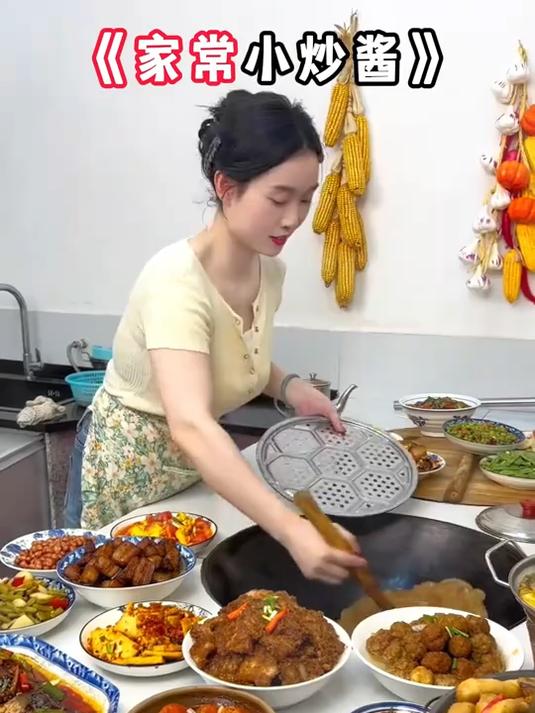 这款家常小炒酱,炒菜的好帮手,一料多用,趁现在有活动赶紧囤