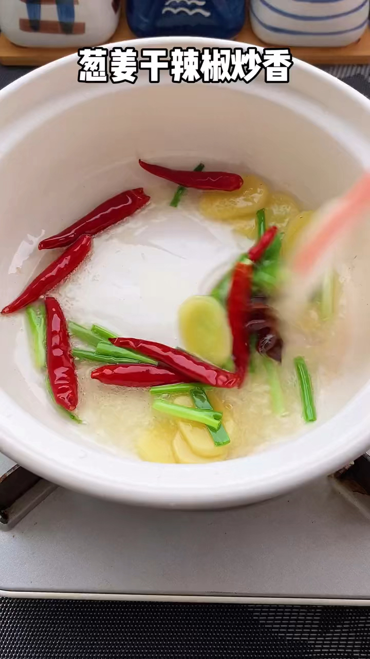 黄焖牛肉炖萝卜,做法简单,软烂入味特别好吃