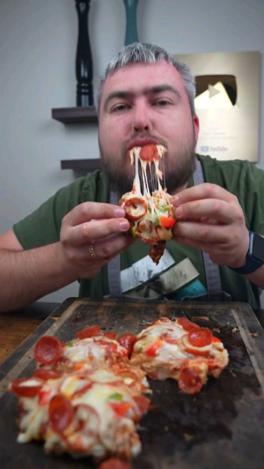 胡子大叔的买不到就自己做系列:纯鸡肉披萨