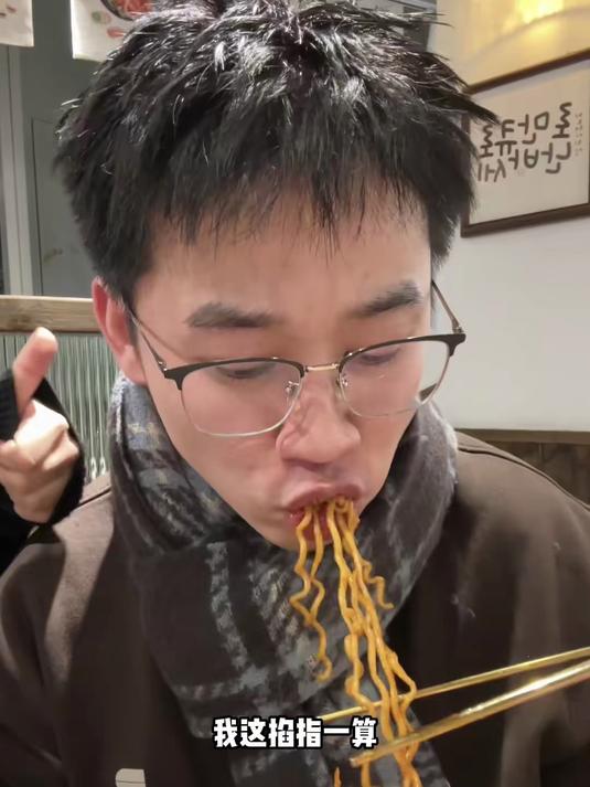 这家烤肉店比我在韩国吃的还好吃