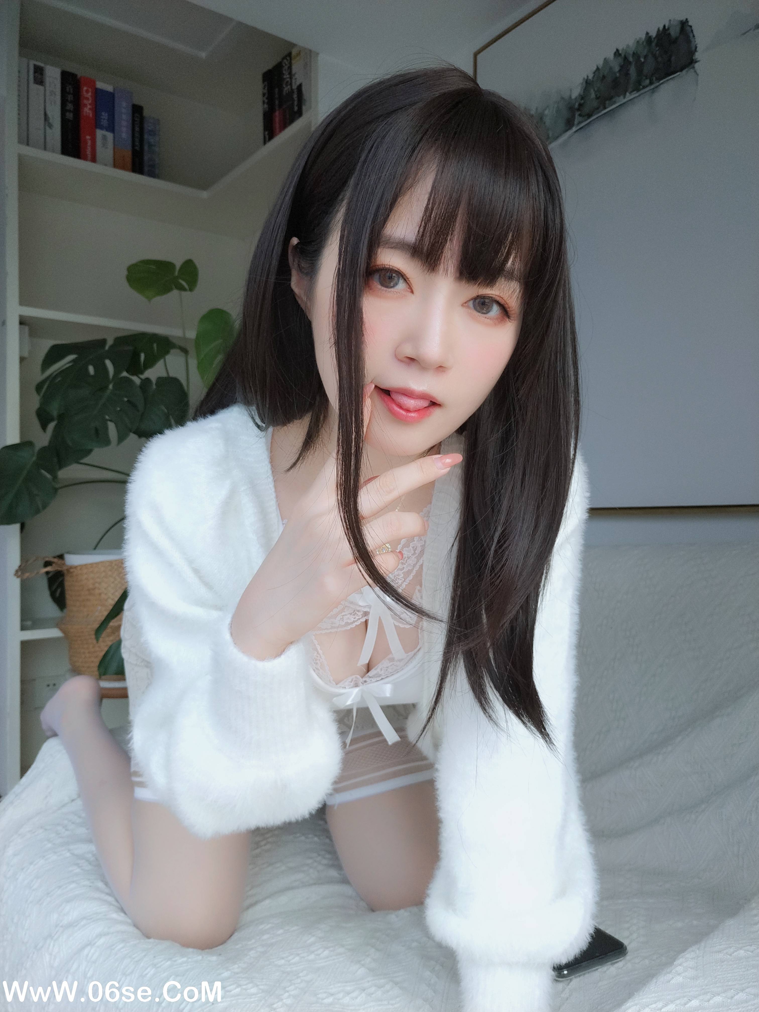 图片[73]-Coser小姐姐白银 NO.031 – 白蕾丝[121P+3V789M]-六色网