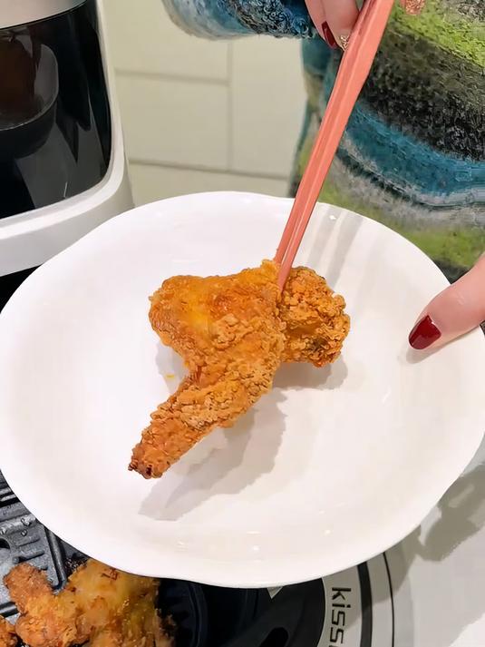 喜欢吃烤鸡翅的,这款脆皮烤全翅真的可以闭眼冲