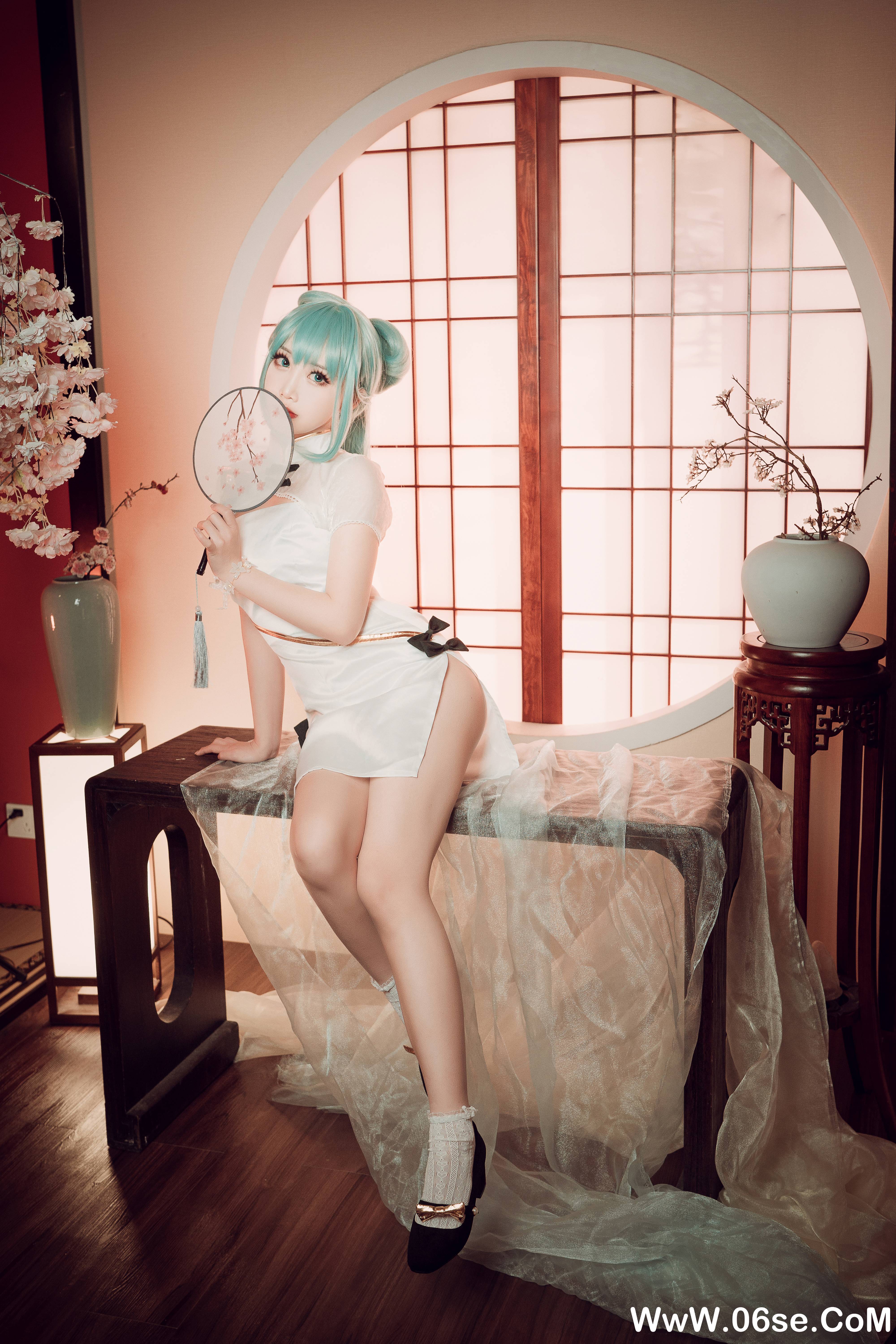 图片[2]-Coser面饼仙儿 NO.097– 初音旗袍[28P514M]-六色网