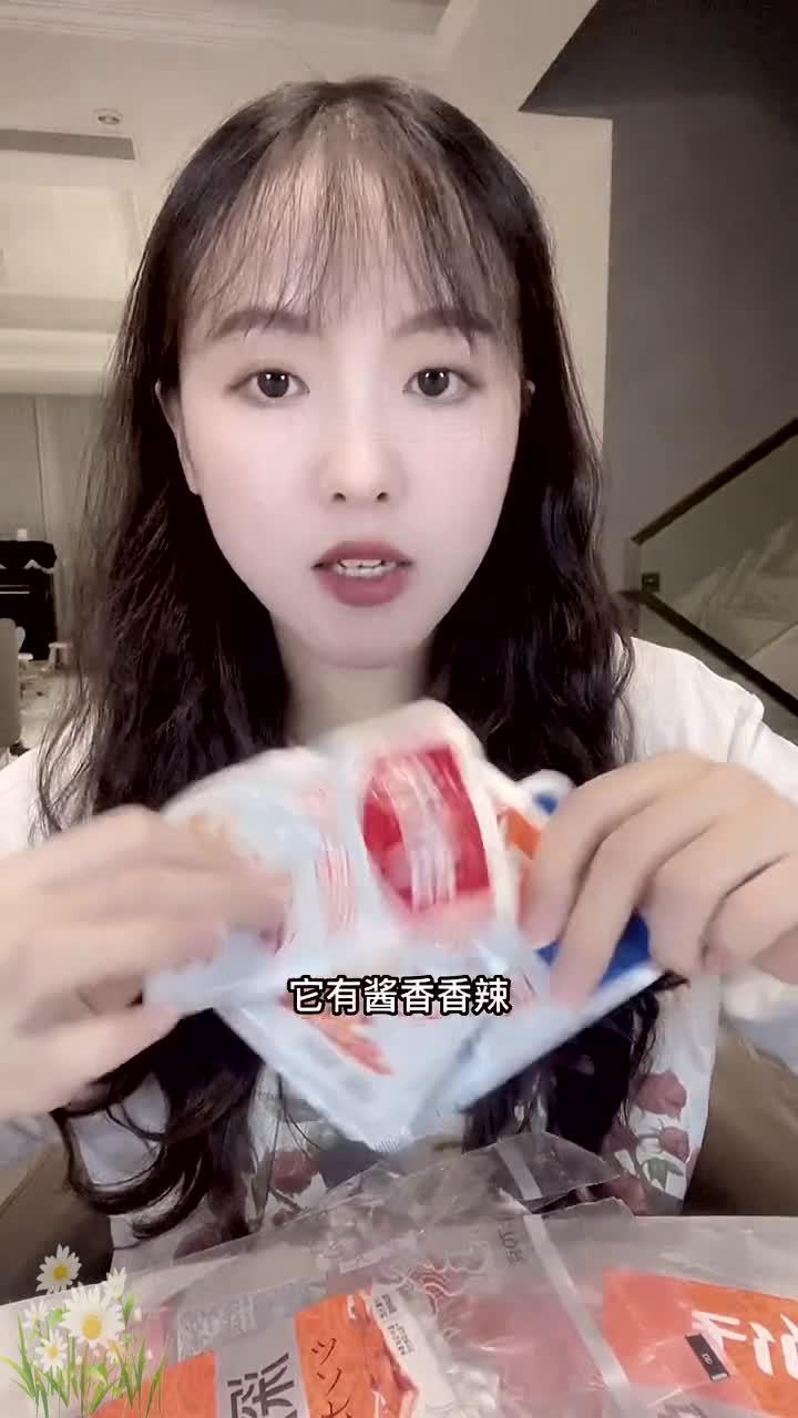 很鲜的小鱼仔,日常小零食也可下饭 .