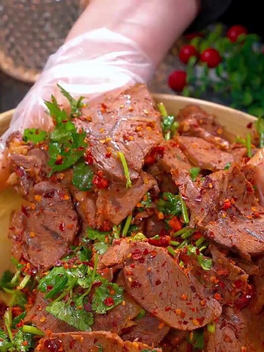 美味好吃的干拌牛肉