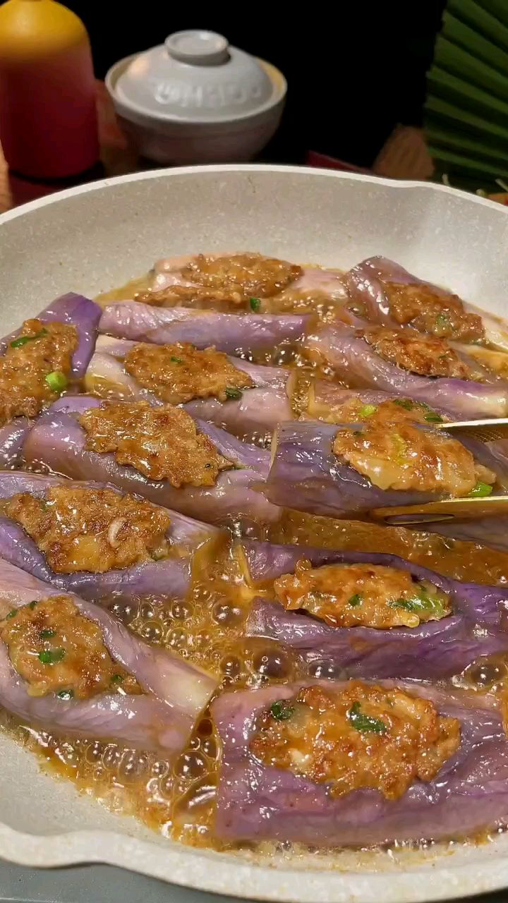 茄子酿肉多吃法鲜嫩多汁