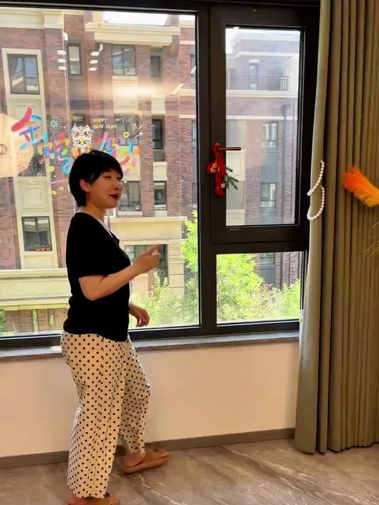 蝶缘魔方晾衣架2025新款衣架子落地式多功能挂衣架阳台折叠晾衣架