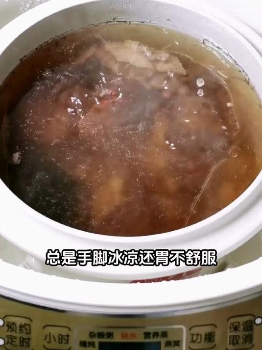 排湿黑豆牛排汤:排出体内湿气,舌苔厚腻大便溏解