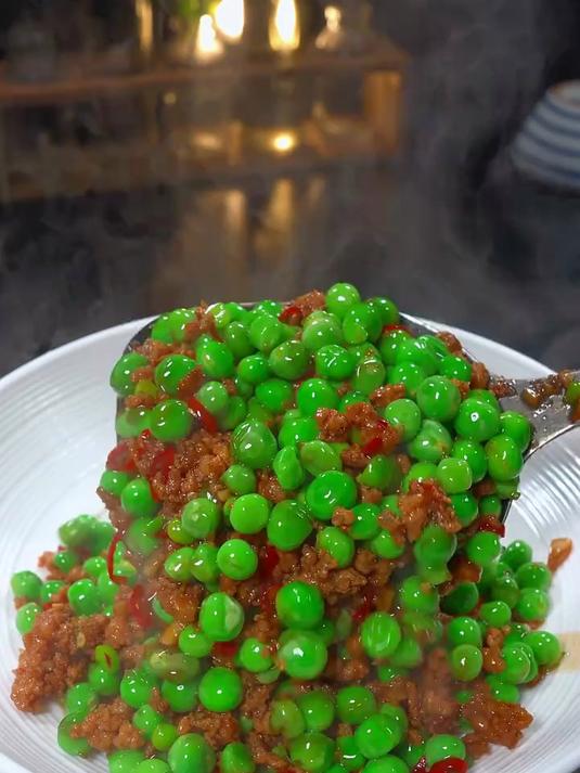 香辣美味的毛豆炒肉