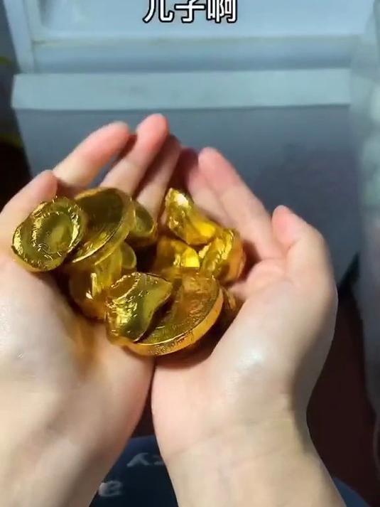 估计现在的小孩子都没吃过这个巧克力吧,很少有地方有