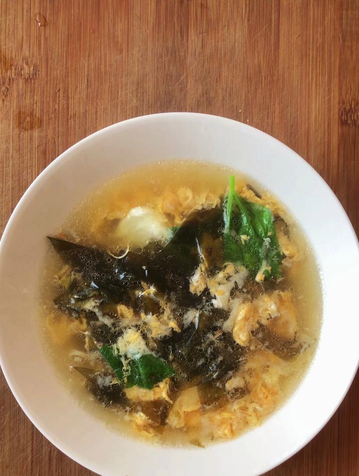 蛋汤的家常做法,分享一道海带鸡蛋汤
