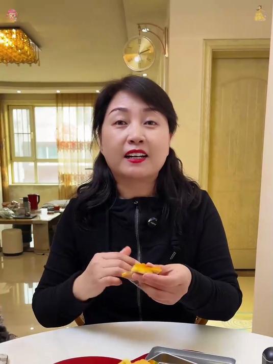 旅游伴手礼！地道凤梨酥，带回家的好味道！